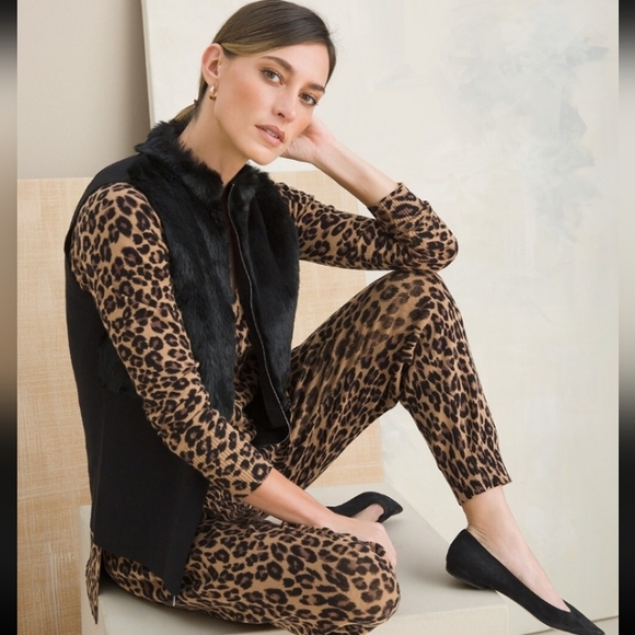 Zenergy Faux Fur Vest, White ⛓️ - Picture 9 of 9